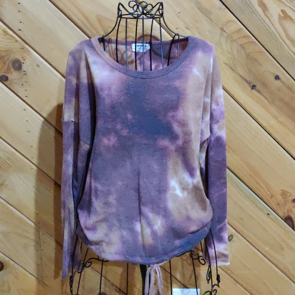 Smoke and mirrors long sleeved tee